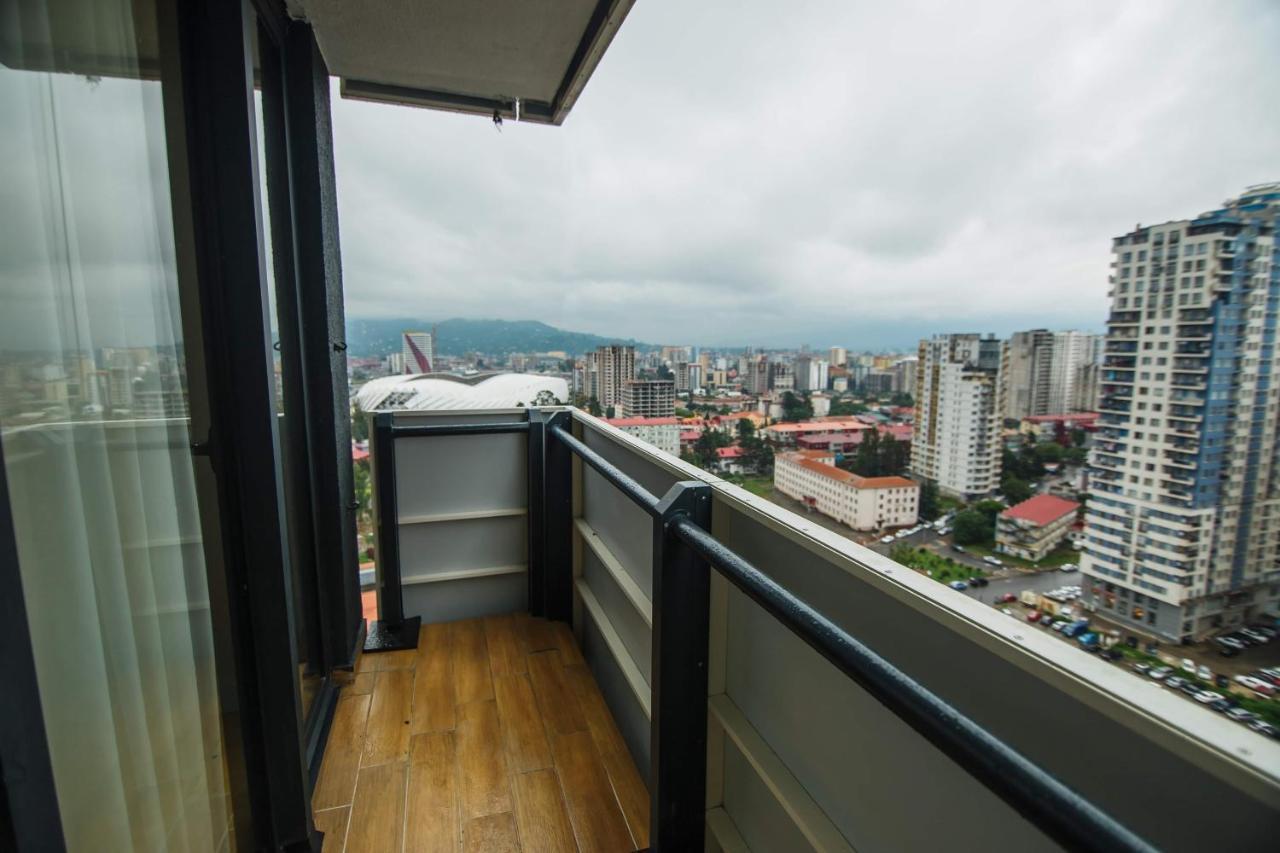 Orbi City Center Suite Μπατούμι Εξωτερικό φωτογραφία