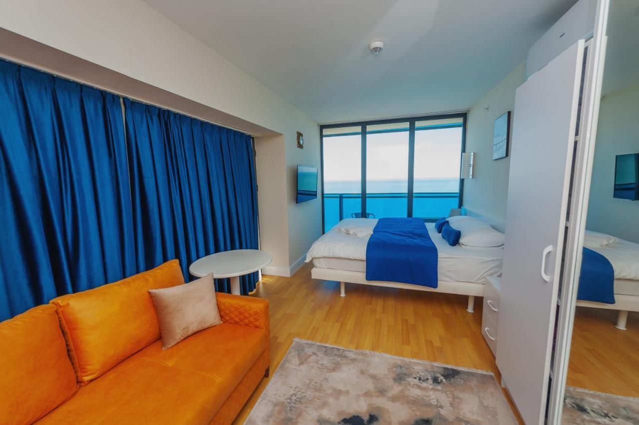 Orbi City Center Suite Μπατούμι Εξωτερικό φωτογραφία